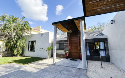 Casa algarrobos en Club de Golf la Ceiba