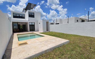 Casa en Dzitya con 12 paneles solares